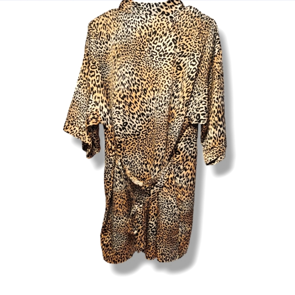 Secret Treasures Silk Robe - Picture 2 of 4